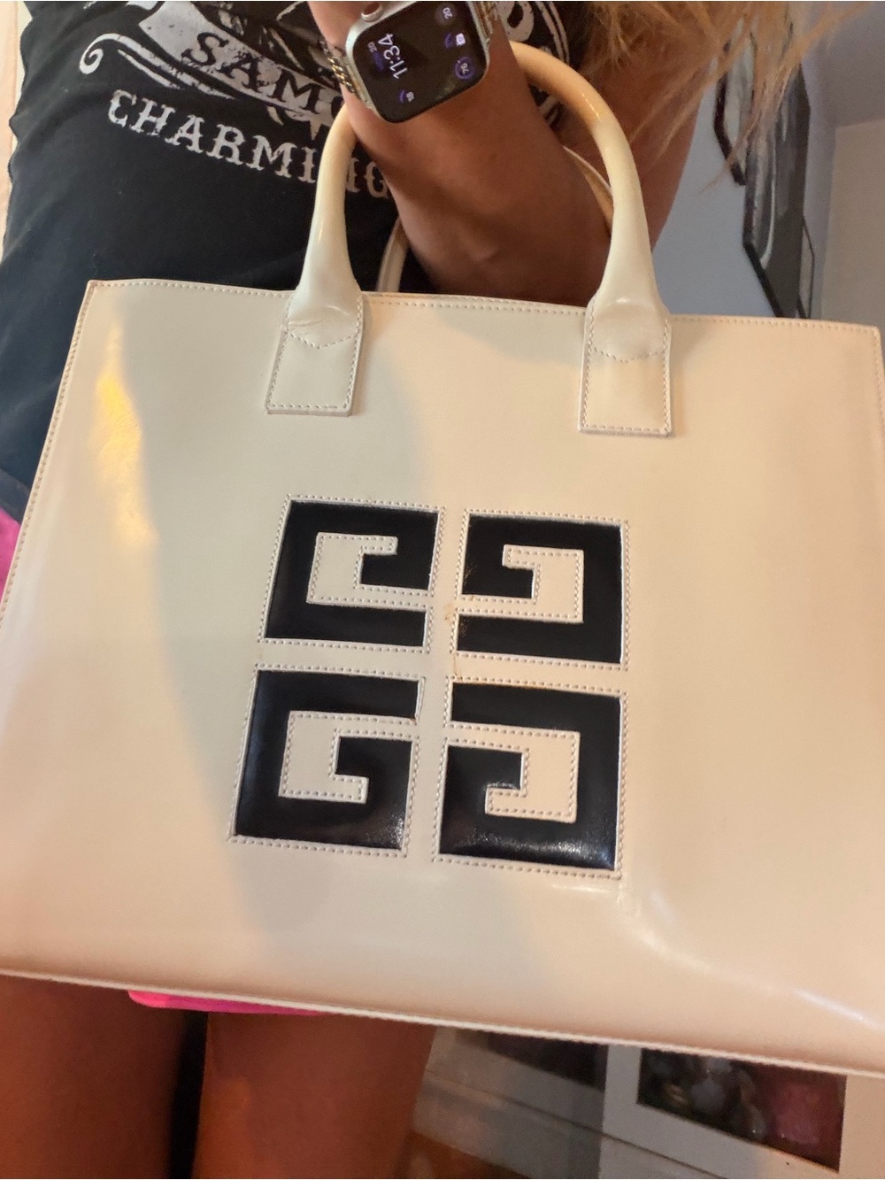 Givenchy RUN WAY BAG Cream Tote with Black Logo Accent
